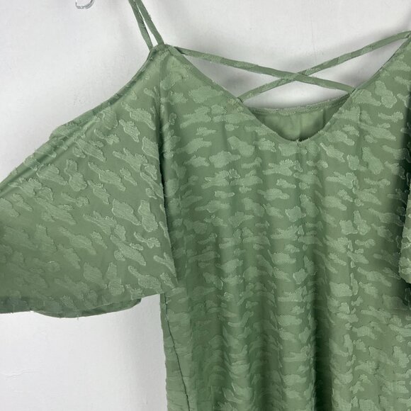 NWOT Stitch Fix Kaileigh Valette Back Detail Cold Shoulder Knit Top Size Medium - Picture 10 of 10